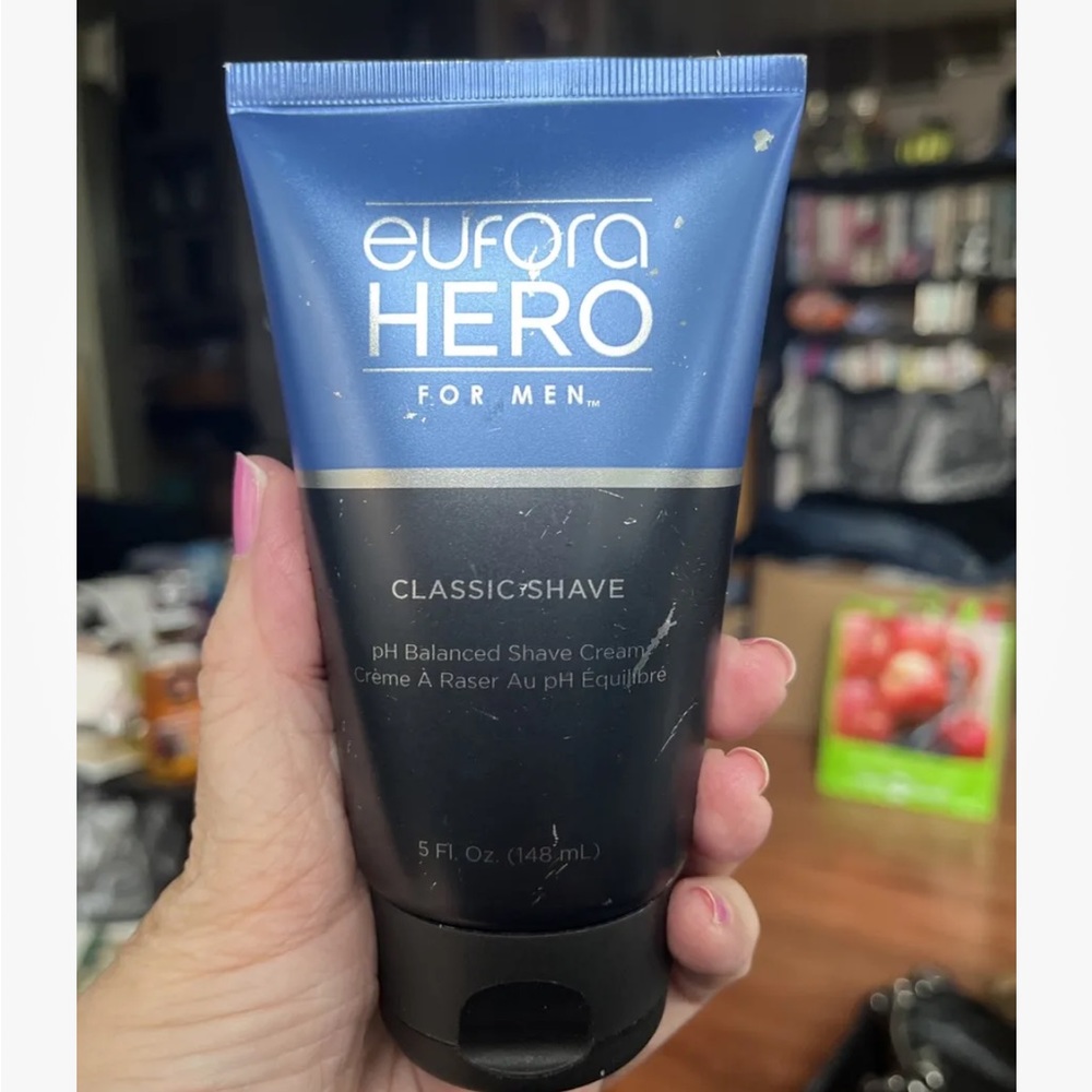 Eufora Hero Classic Shave For Men.  148ml PH Bsalsnced.  New!